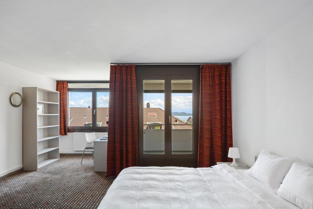 Neuchatel City Hotel Luaran gambar