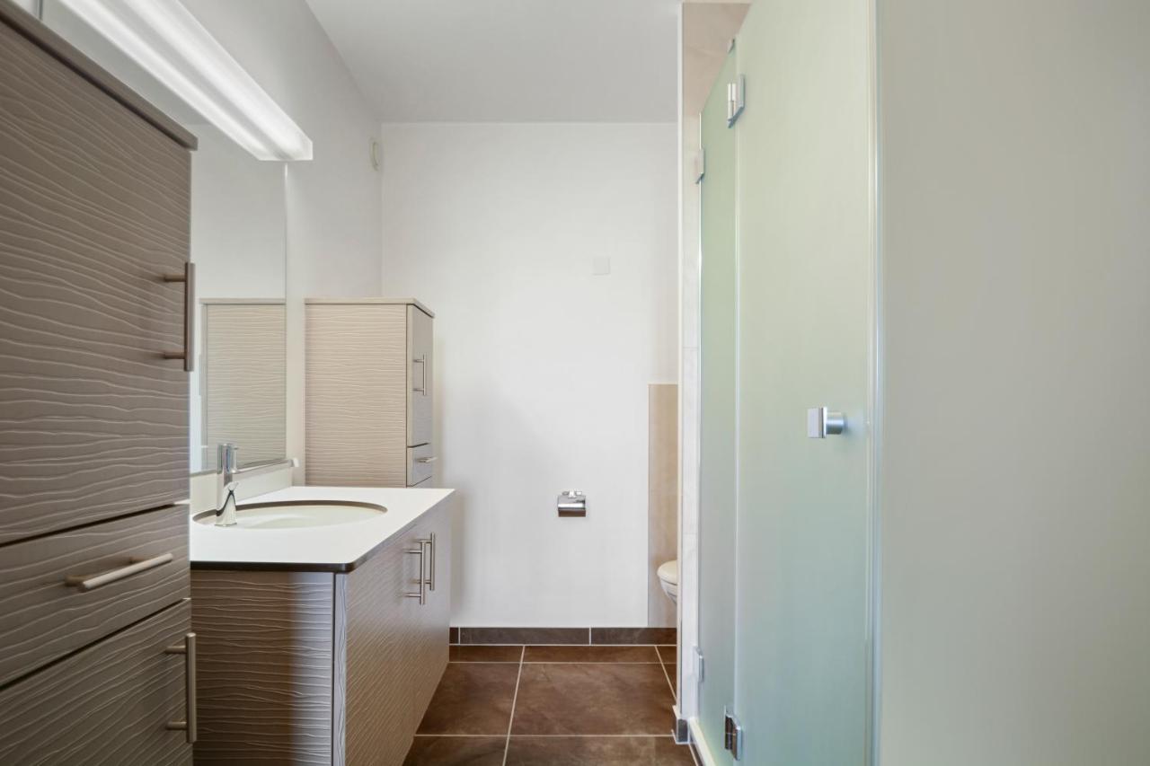 Neuchatel City Hotel Luaran gambar