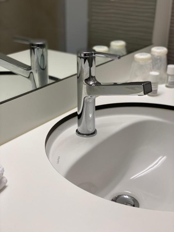 Neuchatel City Hotel Luaran gambar