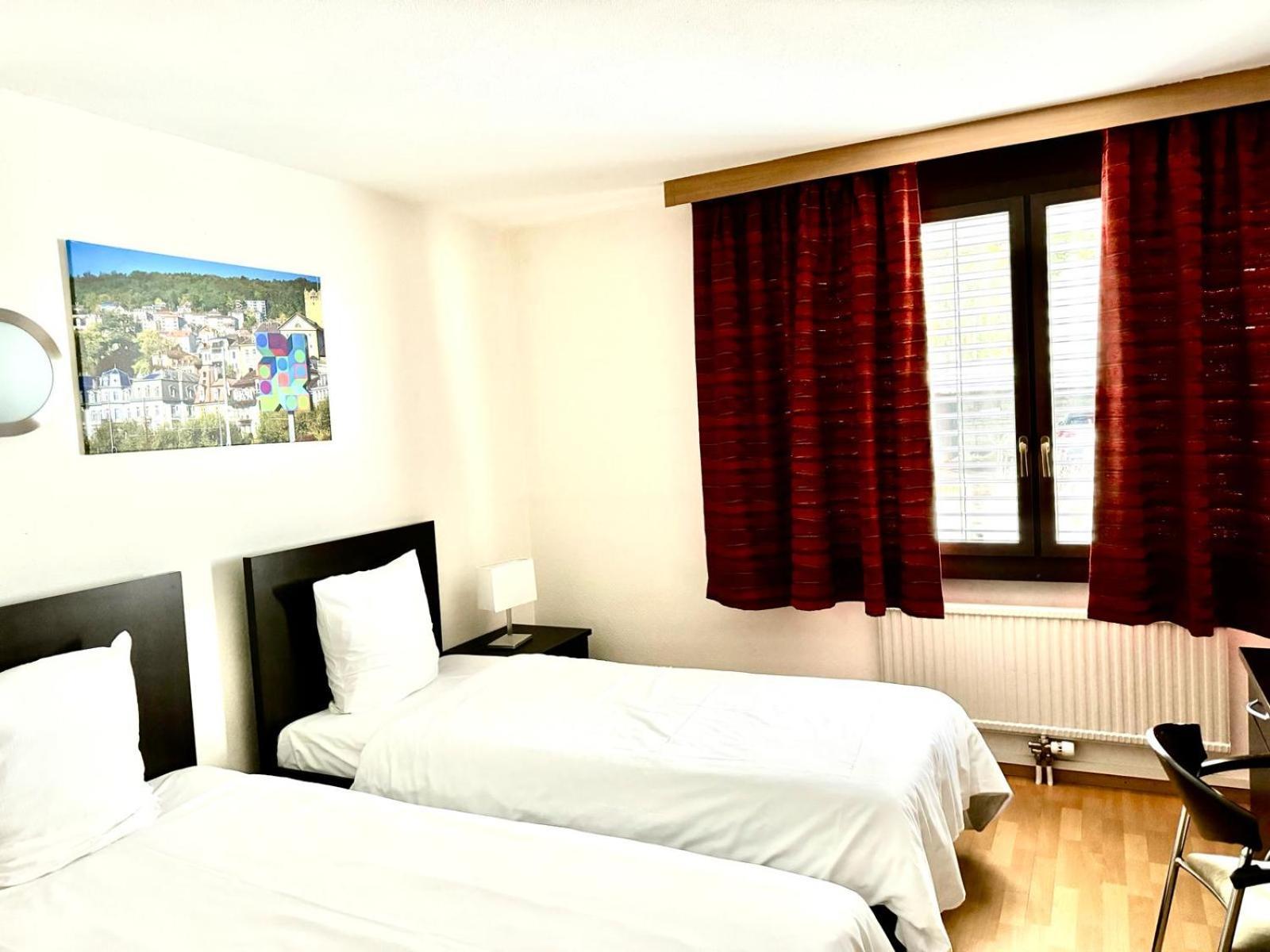 Neuchatel City Hotel Luaran gambar