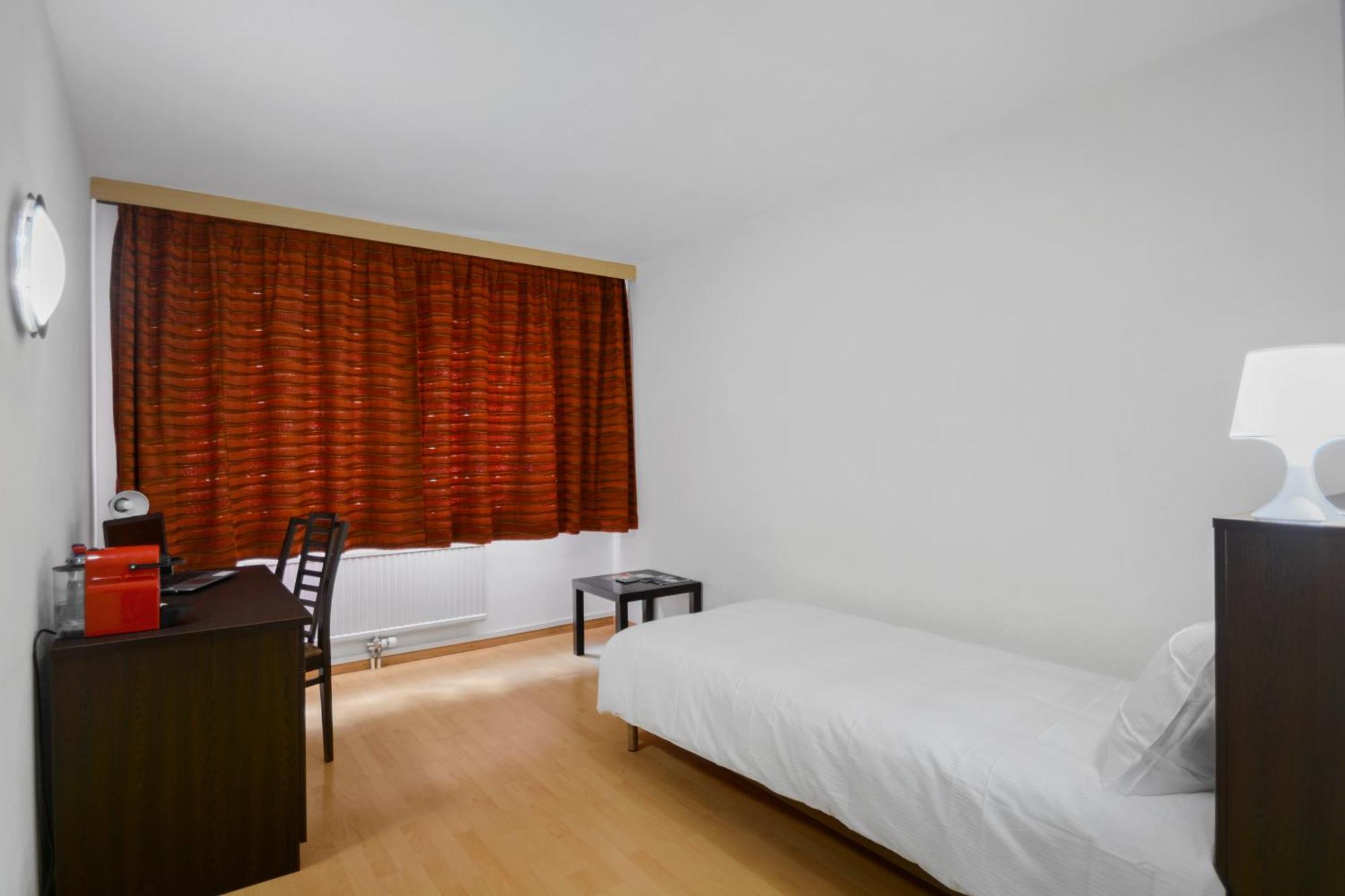 Neuchatel City Hotel Luaran gambar
