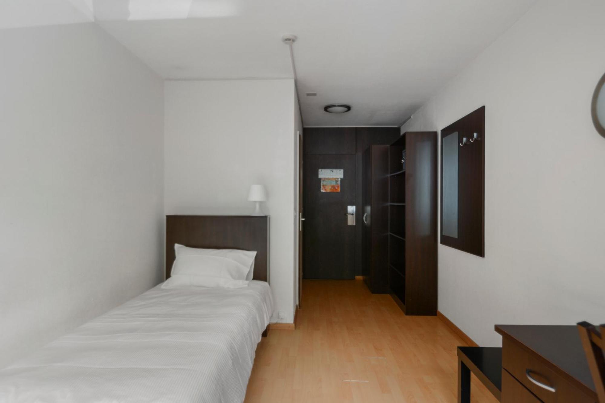 Neuchatel City Hotel Bilik gambar